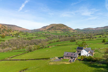 Black Mountain Retreat / Shepherds View