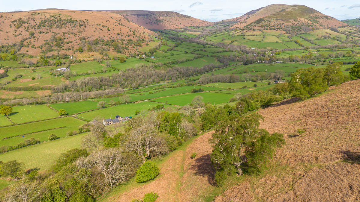 Contact Blaenau Mawr Holiday Cottages in the Brecon Beacons National Park